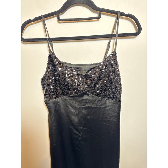Brand New House of Harlow Sequined Black Satin Slip Dress Small Midi - Picture 4 of 10